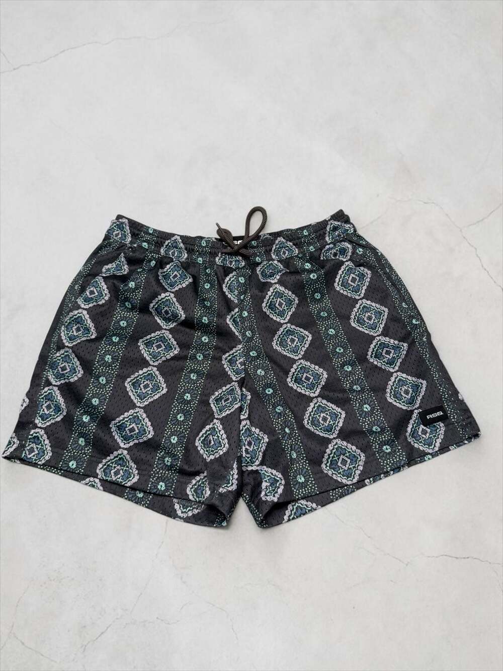 RSQ Geometric Diamond Print Mesh Shorts Size M